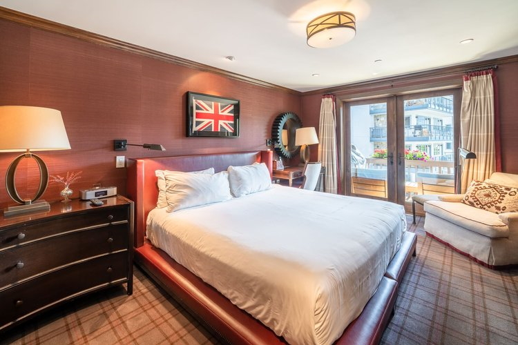 Condo Rental at Vail #522 luxury lodging bedroom